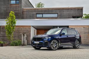 BMW X7 M50i 2019 года  (WW)